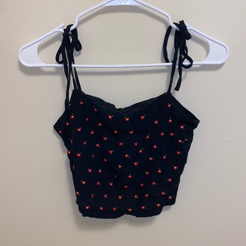 Small Cropped Floral Embroidered Camisole